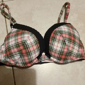 Victoria secret bra 34C
